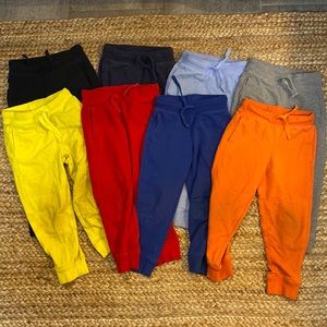 PRIMARY sweats/joggers (PLAY)